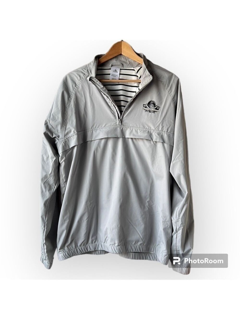 Disney Pirates of the Caribbean Grey Rain Pullover Jacket Size Medium